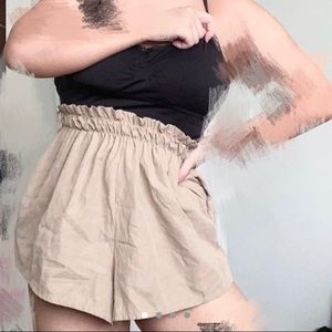 Paperboy Ruffled Tan Shorts